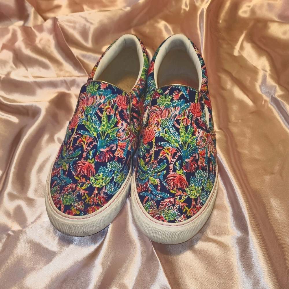 Lilly Pulitzer Julie Sneaker - Oyster Bay Navy